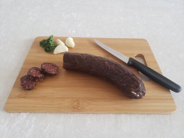 Trockenwurst mit Knoblauch